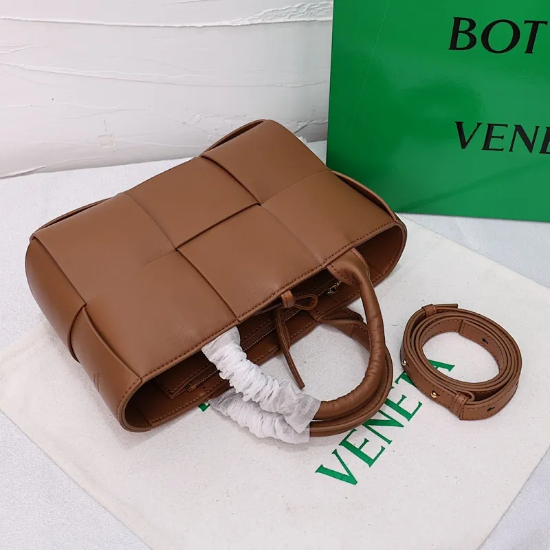 All Categories Official Website "Brand Women's Bags" Women's Bags 💙 BV 2025 Official Website New BV Crossbody Bag